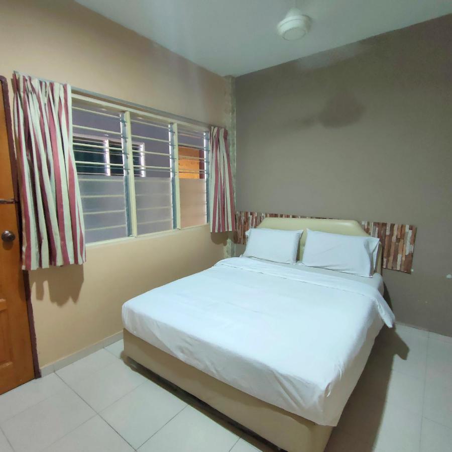 Kota Lodge Guest House Malacca Ngoại thất bức ảnh
