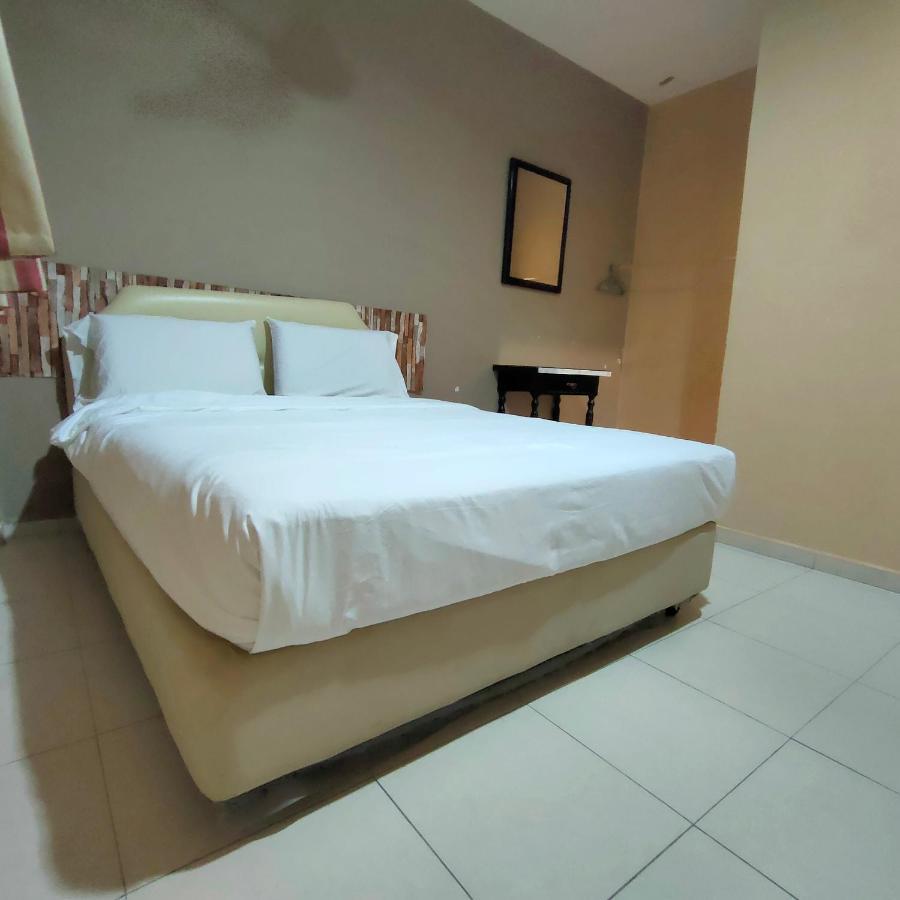 Kota Lodge Guest House Malacca Ngoại thất bức ảnh