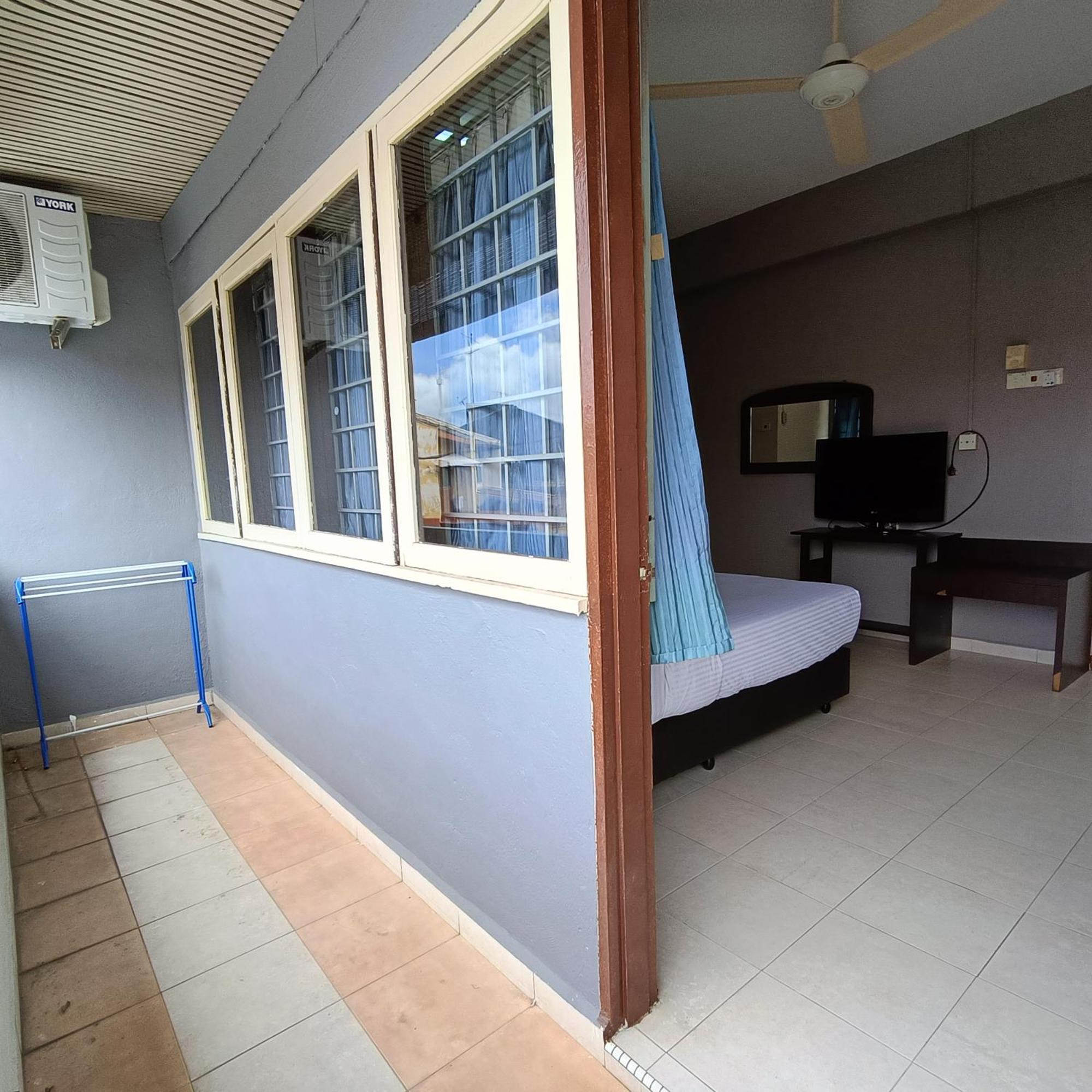 Kota Lodge Guest House Malacca Ngoại thất bức ảnh