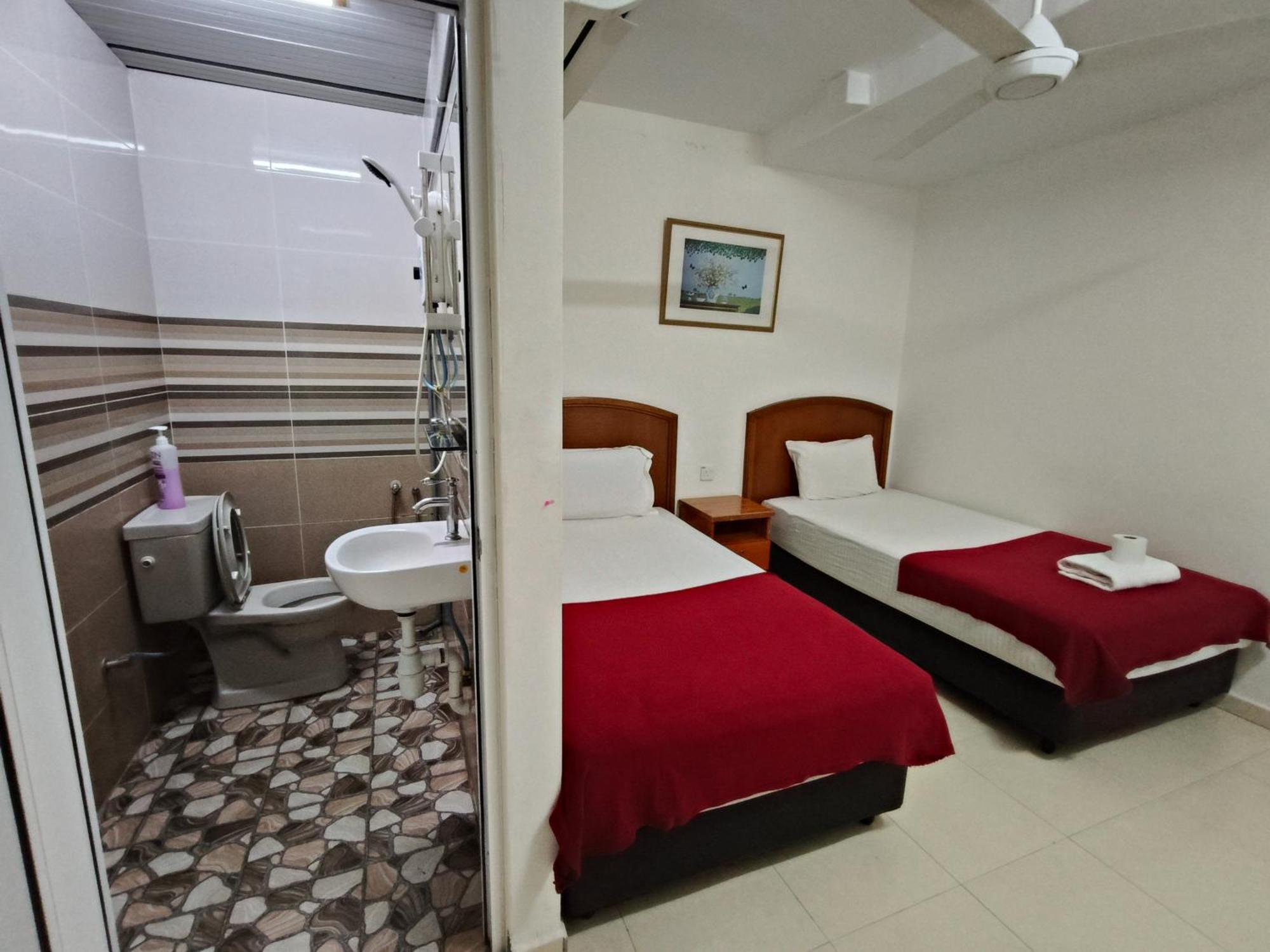 Kota Lodge Guest House Malacca Ngoại thất bức ảnh