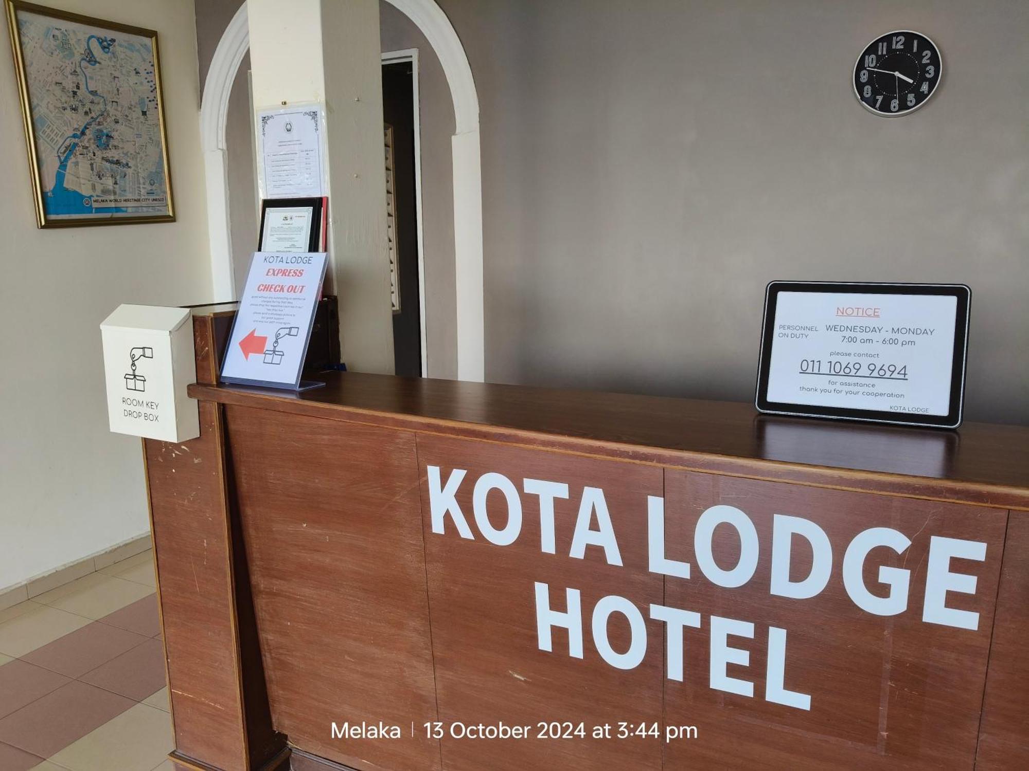 Kota Lodge Guest House Malacca Ngoại thất bức ảnh