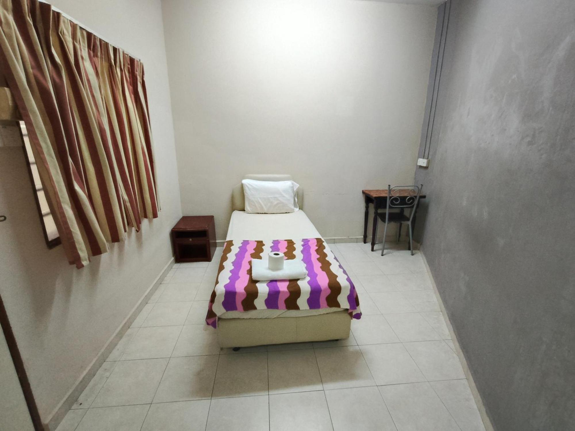 Kota Lodge Guest House Malacca Ngoại thất bức ảnh