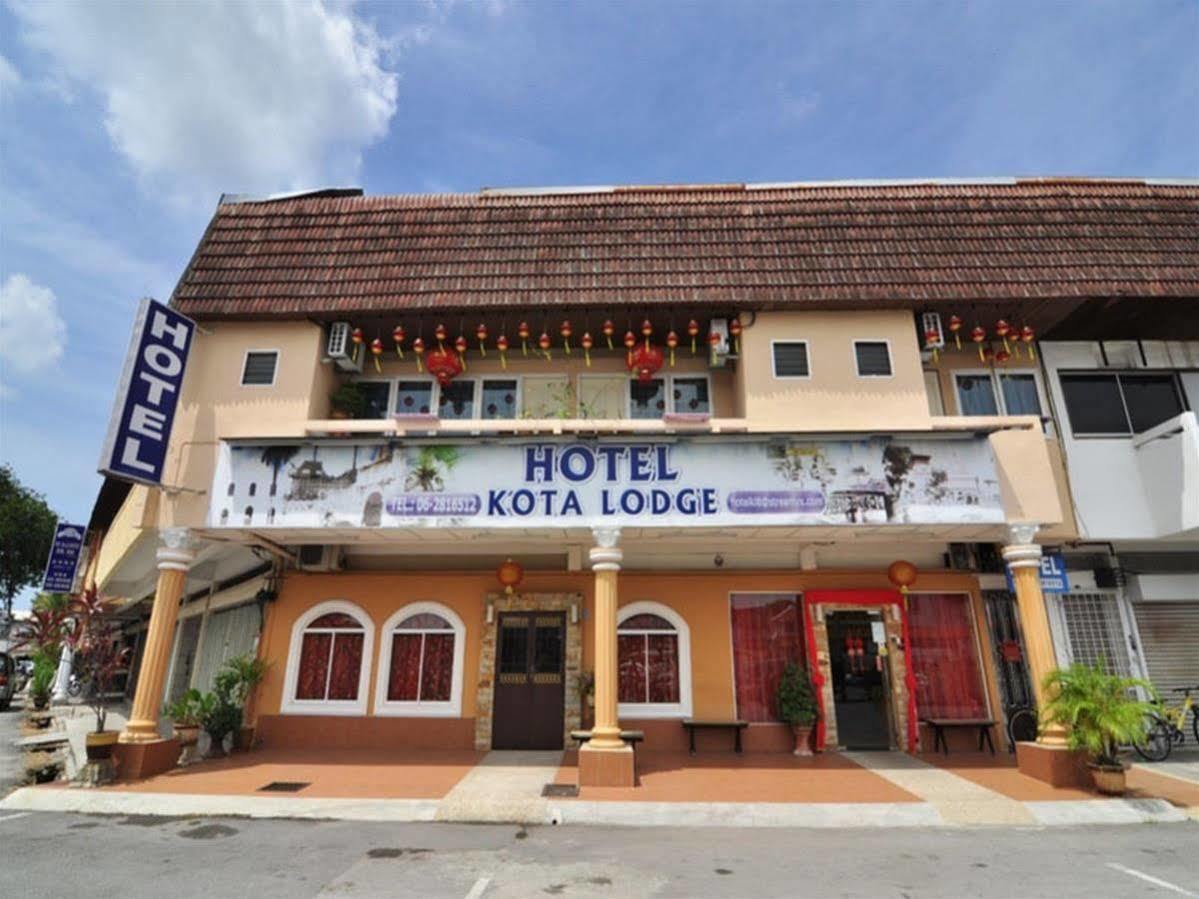 Kota Lodge Guest House Malacca Ngoại thất bức ảnh